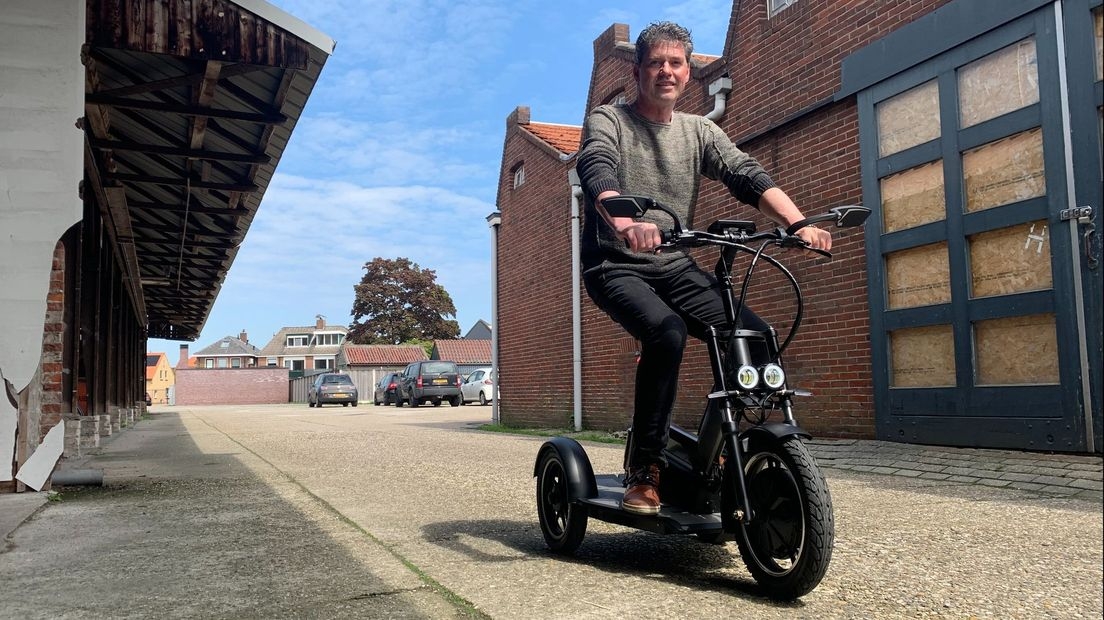 MS-patiënt Martin (58) uit Borne ontwerpt het hippe broertje van de ouderwetse scootmobiel